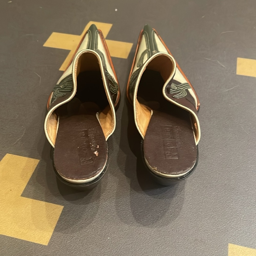 Sonora cactus motive Brown and Cream Design Women’s Mules - Picture 2 of 4